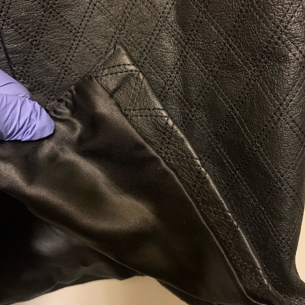 New Without Tags Size 2P Chadwicks women's black leather pencil skirt. - Picture 5 of 8